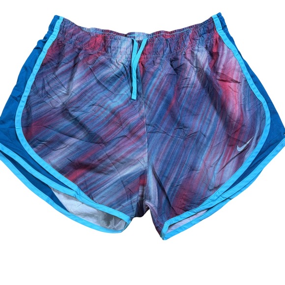 Lot of 5 Nike Women's Dri-FIT Running Shorts & Tee Bundle - Size M - Tempo Style - Picture 5 of 16